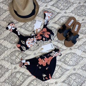 Roxy Bikini Swimsuit